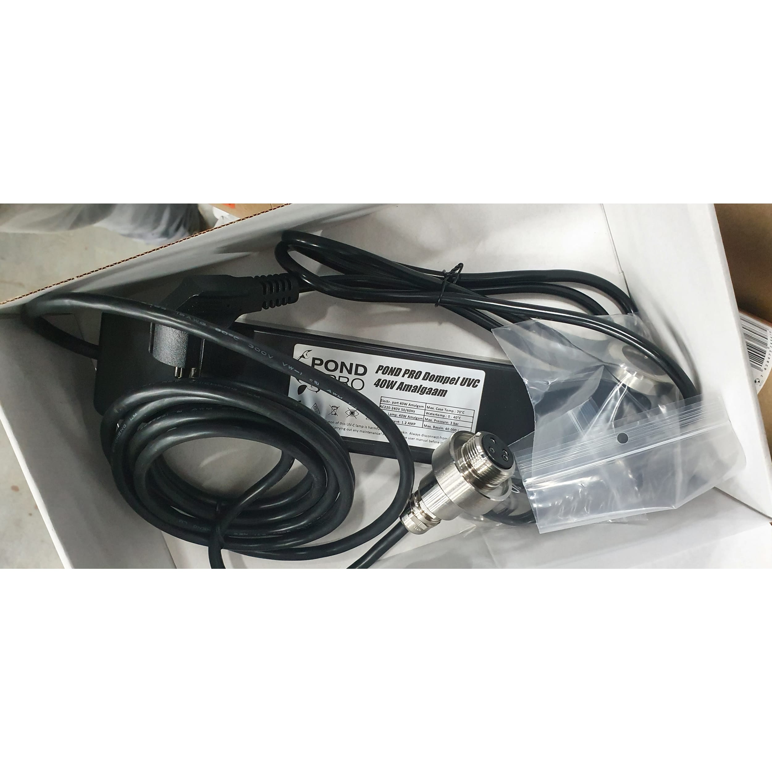 Adapter, Elektronica, Stekker